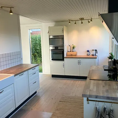 House Close To Center, And Great Northern *